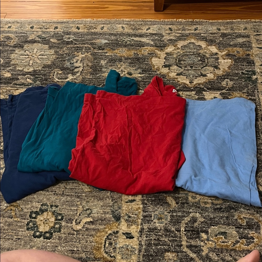 Duluth Trading Co T-shirt Bundle - Red, Blue, Green